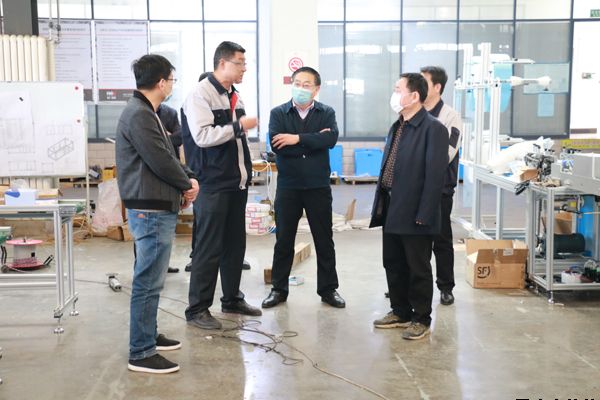 市紀委監(jiān)委第三派駐組督導調研泓源公司黨風廉政建設及復工復產(chǎn)情況(圖2)