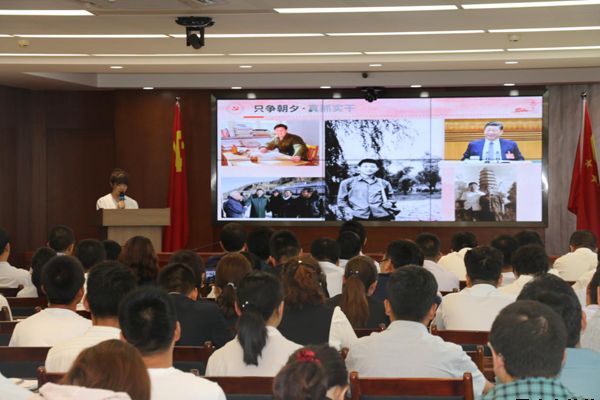 泓源公司黨委舉辦“培育泓源精神，勇?lián)鷩?guó)企使命”主題演講比賽(圖4)